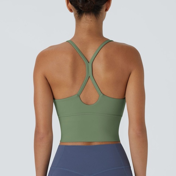 NWT Halara SoftlyZero Plush Cut Out Cropped Tank Top Size S - Picture 4 of 7